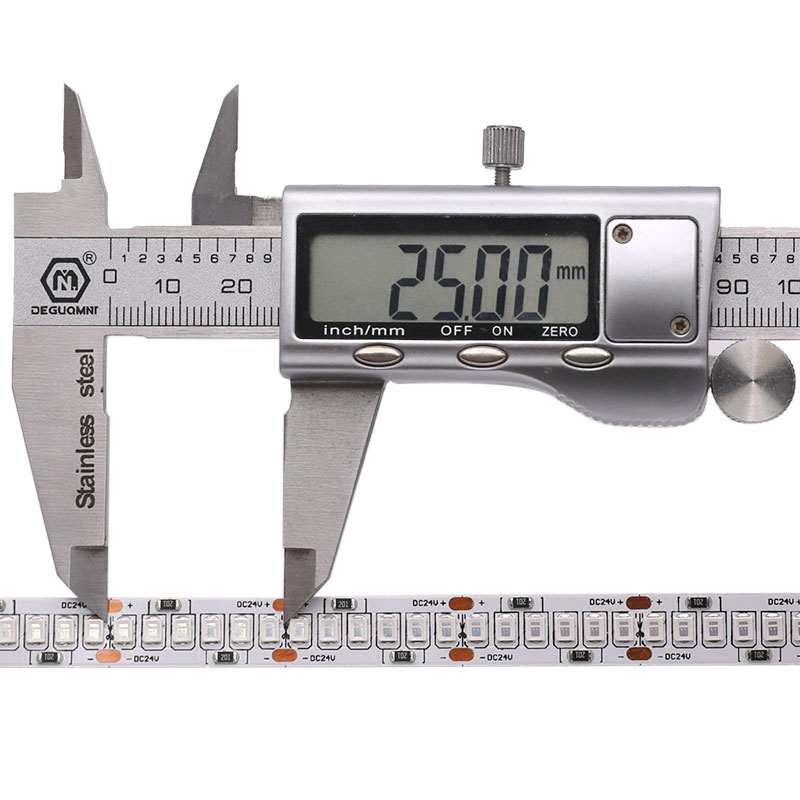 DC24V SMD2835 LED 395nm-405nm 365nm UV Lightstrip 240LEDs/m 16.4ft DC24V SMD2835 LED 395nm-405nm 365nm UV Lightstrip 240LEDs/m 16.4ft